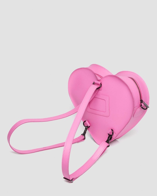 Heart Shaped Leather Backpack THRIFT PINK KIEV Dr. Martens — Фото, Картинка BAG❤BAG Купить оригинал Украина, Киев, Житомир, Львов, Одесса ❤bag-bag.com.ua