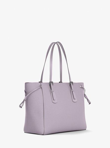 MICHAEL KORS Voyager Large Saffiano Leather Tote Bag LILAC 35R6SV6T7L &mdash; фото 1 из 5