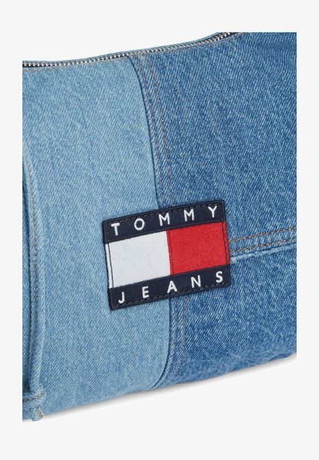 TOMMY HILFIGER Patchwork Shoulder Handbag Denim Patch Denim Patch AW0AW18471-1CN &mdash; фото 5 из 5