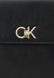 RE-LOCK MD - Handbag BLACK Calvin Klein — 5/7 Фото, Картинка BAG❤BAG Придбати оригінал Україна, Київ, Житомир, Львів, Одеса ❤bag-bag.com.ua
