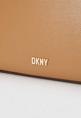 DKNY® ᐉ BRYANT DEMI - Handbag 【CASHEW】 Цена 9 690 грн — Под