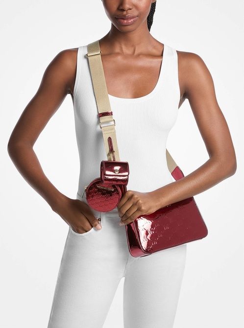 MICHAEL KORS Jet Set Small Metallic Logo Debossed Crossbody Bag with Case for Apple Airpods Pro&reg; CHERRY 35F5GTVC1O &mdash; фото 3 из 4