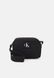 CITY CAMERA Bag - Crossbody Bag BLACK Calvin Klein — 2/5 Фото, Картинка BAG❤BAG Купить оригинал Украина, Киев, Житомир, Львов, Одесса ❤bag-bag.com.ua