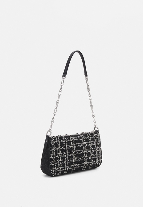 EMPIRE CHAIN POUCHETTE - Handbag BLACK MICHAEL KORS — Фото, Картинка BAG❤BAG Купить оригинал Украина, Киев, Житомир, Львов, Одесса ❤bag-bag.com.ua