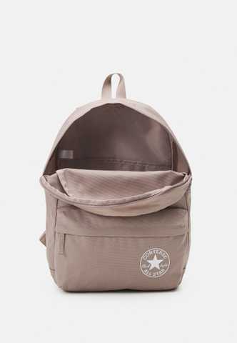 Converse chuck best sale backpack