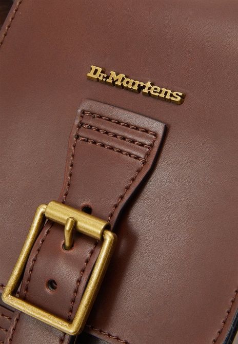 Dr. Martens REPORTER UNISEX - Crossbody Bag Tan norfolk AD068220-T &mdash; фото 6 из 6
