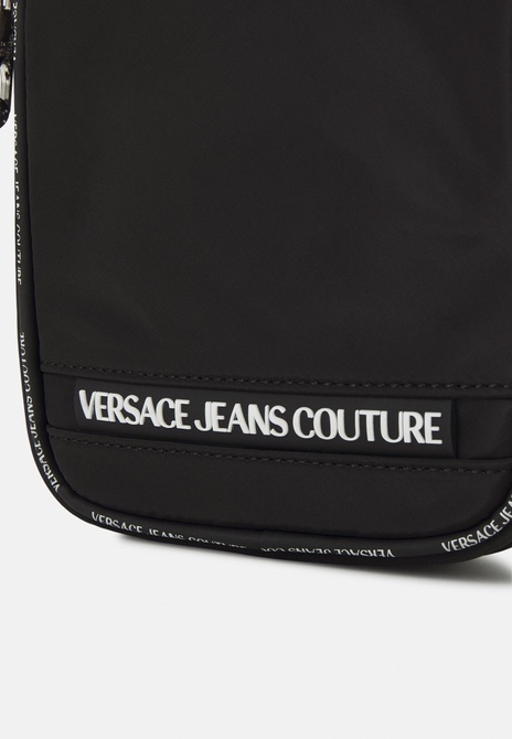 RANGE LACES UNISEX - Crossbody Bag BLACK Versace — Фото, Картинка BAG❤BAG Купить оригинал Украина, Киев, Житомир, Львов, Одесса ❤bag-bag.com.ua