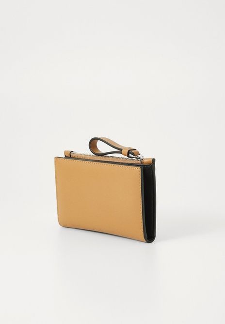 KARL LAGERFELD Circle Slim Bifold Wallet Caramel CARAMEL A4W32025 &mdash; фото 2 з 5