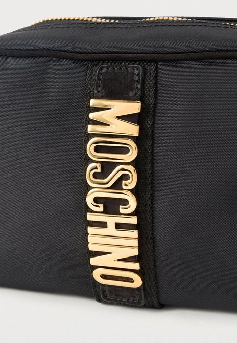 MOSCHINO Carry Me Beauty Unisex Wash Bag Nero/Gold-Coloured Nero / Gold-coloured MD5300PP0O261UMF2100B-00B &mdash; фото 4 из 4