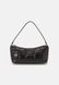 MUST QUILT - Handbag BLACK Calvin Klein — 1/4 Фото, Картинка BAG❤BAG Купить оригинал Украина, Киев, Житомир, Львов, Одесса ❤bag-bag.com.ua