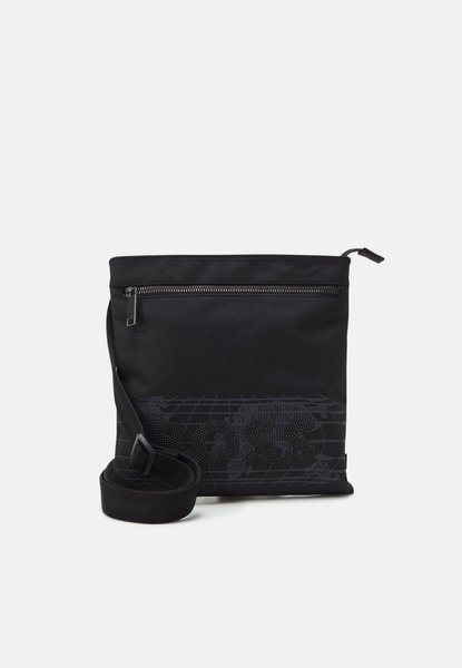CATCH - Crossbody Bag BLACK BOSS — Фото, Картинка BAG❤BAG Купить оригинал Украина, Киев, Житомир, Львов, Одесса ❤bag-bag.com.ua