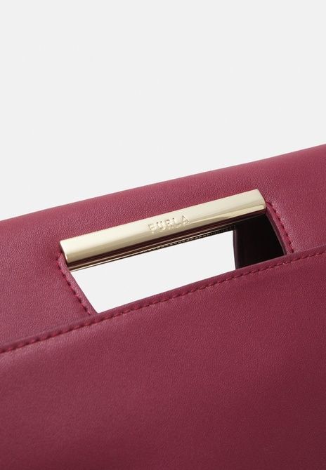 FURLA Giada Pouch Clutch Ciliegia WE00644BX3104-CGQ001007 &mdash; фото 5 з 5