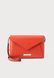 KARL LAGERFELD Ikon Smooth Crossbody Wallet Cross Body Bag Grapefruit GRAPEFRUIT B1W32001-2LP &mdash; фото 1 из 4