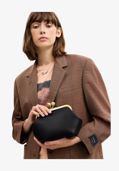 COACH Kisslock Frame Bag 16 . Handbag B Black BG150022COA &mdash; фото 1 из 7