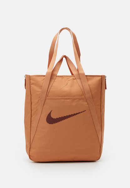 GYM TOTE - Sports Bag Amber brown / Night maroon Nike — Фото, Картинка BAG❤BAG Купить оригинал Украина, Киев, Житомир, Львов, Одесса ❤bag-bag.com.ua