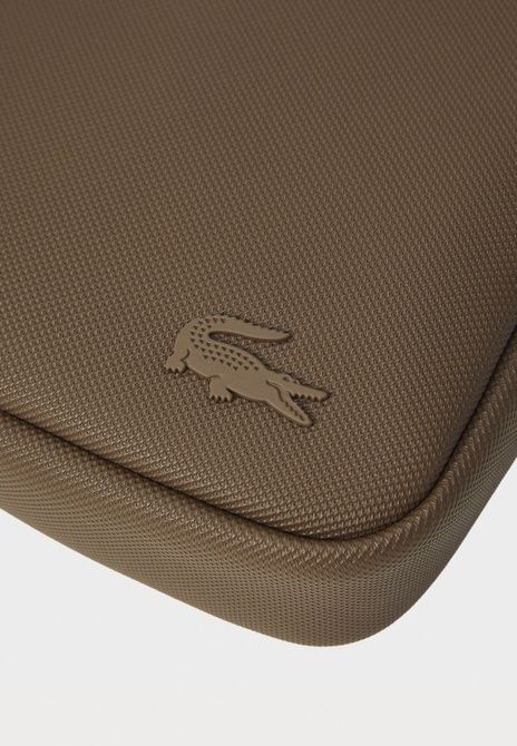 Lacoste Men Classic Unisex Cross Body Bag Morel Morel NH4422HC-Q80 &mdash; фото 4 из 4