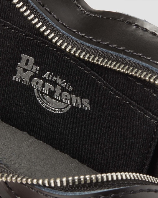 Mini Heart Shaped Leather Bag Black Kiev+Patent Lamper Dr. Martens — Фото, Картинка BAG❤BAG Купить оригинал Украина, Киев, Житомир, Львов, Одесса ❤bag-bag.com.ua
