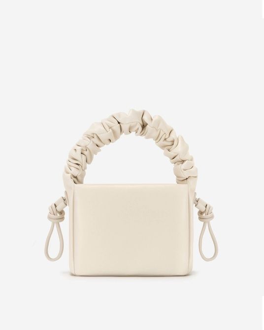 JW PEI Rylee Pleated Drawstring Top Handle Bag Off-White BG134115JWP &mdash; фото 3 из 6