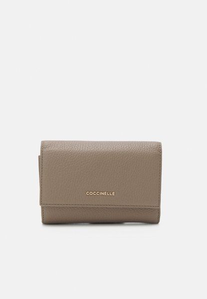Coccinelle Metallic Soft Wallet Warm Taupe Warm taupe E2 MW5 11 66 01-N59 &mdash; фото 1 из 6