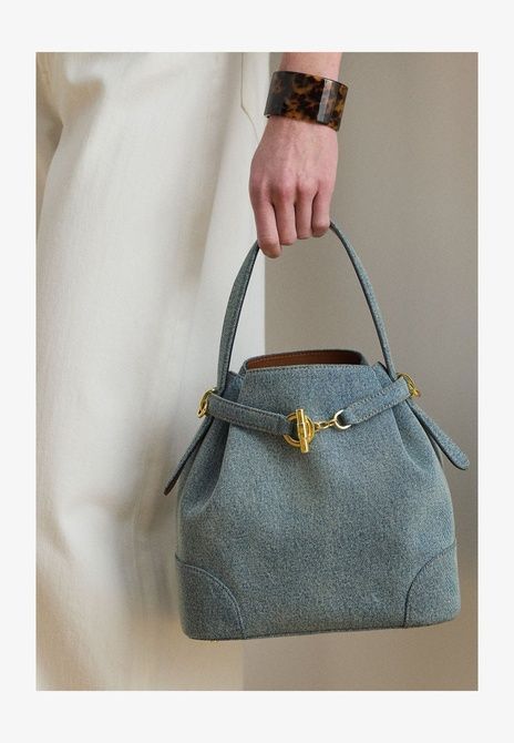 RALPH LAUREN Washed Denim Medium Blaike Bucket Bag Handbag BLUE 431P10498-001 &mdash; фото 3 из 7