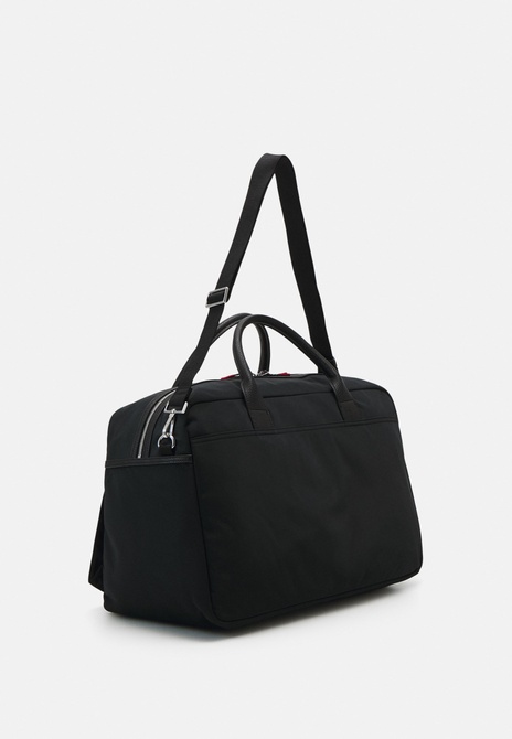 FUNC DUFFLE UNISEX - Weekend Bag BLACK TOMMY HILFIGER — Фото, Картинка BAG❤BAG Купить оригинал Украина, Киев, Житомир, Львов, Одесса ❤bag-bag.com.ua