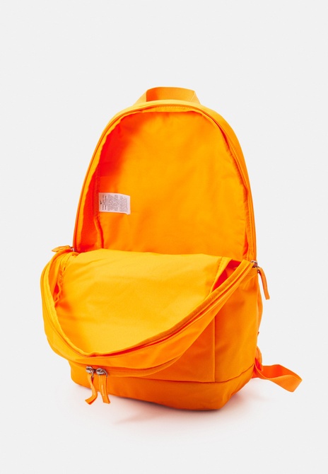 UNISEX - Backpack Vivid orange / White Nike — Фото, Картинка BAG❤BAG Купить оригинал Украина, Киев, Житомир, Львов, Одесса ❤bag-bag.com.ua