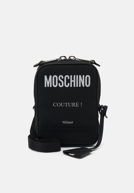 BORSA TRACOLLA UNISEX - Crossbody Bag Fantasia nero MOSCHINO — Фото, Картинка BAG❤BAG Придбати оригінал Україна, Київ, Житомир, Львів, Одеса ❤bag-bag.com.ua