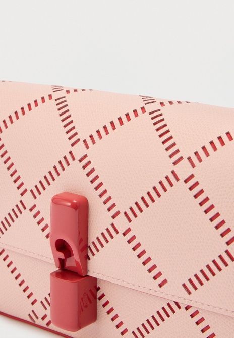 FURLA Iride Crossbody Cross Body Bag Light Pink/Red Light pink / Red WB01826_BX4424-4783S &mdash; фото 4 из 4