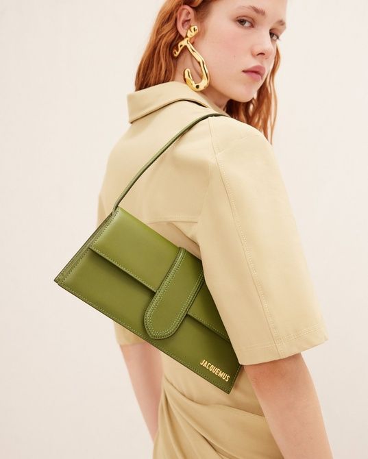 Jacquemus Le Bambino long &mdash; Long flap bag Khaki 221BA013-3100-560 &mdash; фото 2 з 19