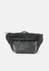 TECH HIP PACK UNISEX - Belt Bag Black / Anthracite / White Nike — 1/4 Фото, Картинка BAG❤BAG Купить оригинал Украина, Киев, Житомир, Львов, Одесса ❤bag-bag.com.ua