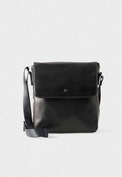 Bugatti Black Magic Unisex Cross Body Bag Schwarz Schwarz 49127801-01 &mdash; фото 1 з 4