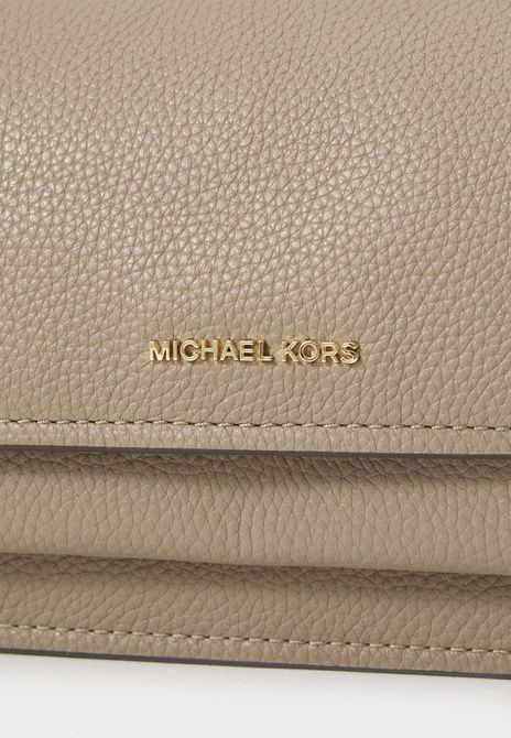 MICHAEL KORS Claire Cross Body Bag Birch Birch 32T4GC7C1T-115 &mdash; фото 4 из 5