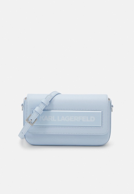 IKON SMALL FLAP - Crossbody Bag Arctic blue KARL LAGERFELD — Фото, Картинка BAG❤BAG Придбати оригінал Україна, Київ, Житомир, Львів, Одеса ❤bag-bag.com.ua