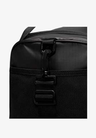 nike brasilia winterized duffel bag