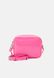 MUST CAMERA Bag PATENT - Crossbody Bag Pink alert TOMMY HILFIGER — 1/4 Фото, Картинка BAG❤BAG Купить оригинал Украина, Киев, Житомир, Львов, Одесса ❤bag-bag.com.ua