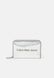 SCULPTED ZIP AROUND - Wallet Silver-coloured Calvin Klein — 1/5 Фото, Картинка BAG❤BAG Купить оригинал Украина, Киев, Житомир, Львов, Одесса ❤bag-bag.com.ua