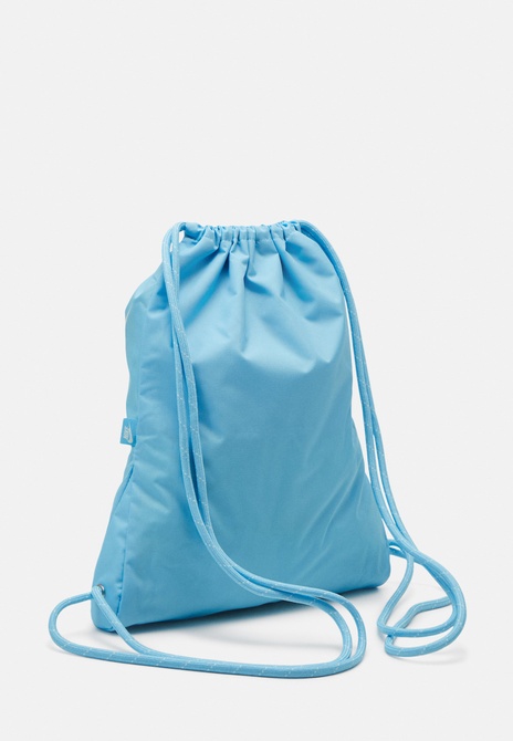 HERITAGE DRAWSTRING UNISEX - Sports Bag Aquarius blue / Sail Nike — Фото, Картинка BAG❤BAG Купить оригинал Украина, Киев, Житомир, Львов, Одесса ❤bag-bag.com.ua