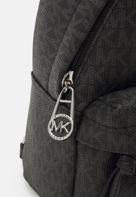 Slater Extra-Small Logo Convertible Backpack BLACK MICHAEL KORS — Фото, Картинка BAG❤BAG Купить оригинал Украина, Киев, Житомир, Львов, Одесса ❤bag-bag.com.ua