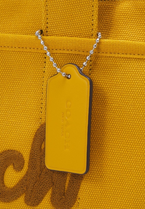 CARGO TOTE - Handbag Yellow gold COACH — Фото, Картинка BAG❤BAG Купить оригинал Украина, Киев, Житомир, Львов, Одесса ❤bag-bag.com.ua