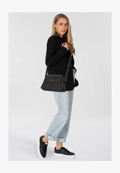 TOM TAILOR Cross Body Bag Black BLACK BG129864TOM &mdash; фото 1 з 7