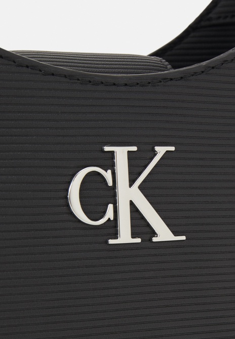 MINIMAL MONOGRAM SHOULDER Bag - Handbag BLACK Calvin Klein — Фото, Картинка BAG❤BAG Купить оригинал Украина, Киев, Житомир, Львов, Одесса ❤bag-bag.com.ua