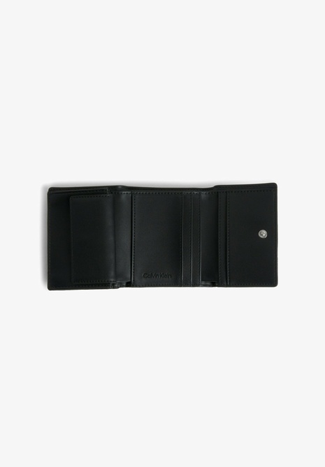 SMALL RFID TRIFOLD - Wallet Ck black Calvin Klein — Фото, Картинка BAG❤BAG Купить оригинал Украина, Киев, Житомир, Львов, Одесса ❤bag-bag.com.ua
