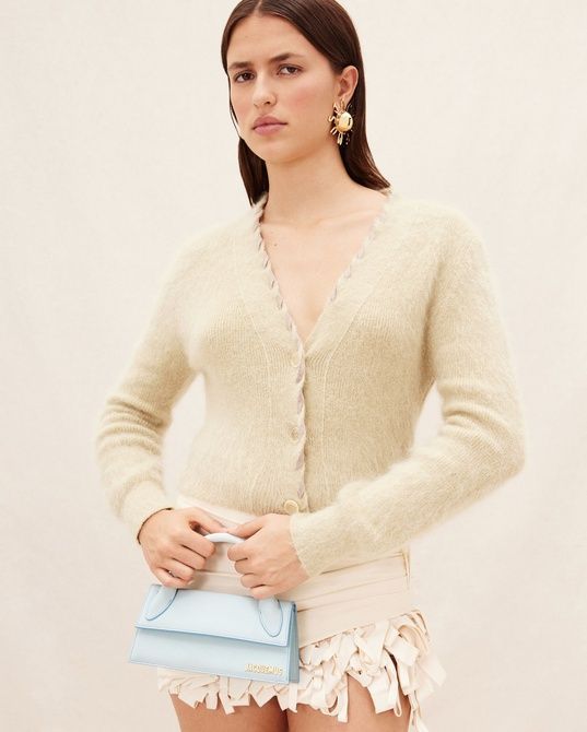 Jacquemus Le Chiquito long &mdash; Long signature handbag PALE BLUE 213BA004-3088-310 &mdash; фото 2 из 11