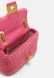 EVELYN - Crossbody Bag Light feather pink Kate Spade New York — 3/4 Фото, Картинка BAG❤BAG Придбати оригінал Україна, Київ, Житомир, Львів, Одеса ❤bag-bag.com.ua