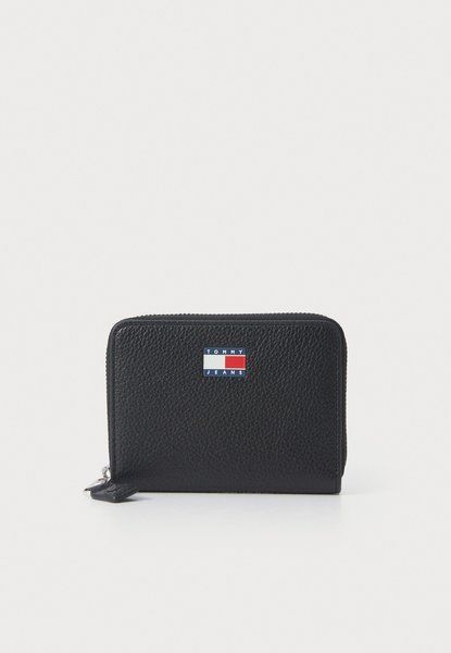 TOMMY HILFIGER Must Med Wallet Black BLACK AW0AW17584 &mdash; фото 1 з 5