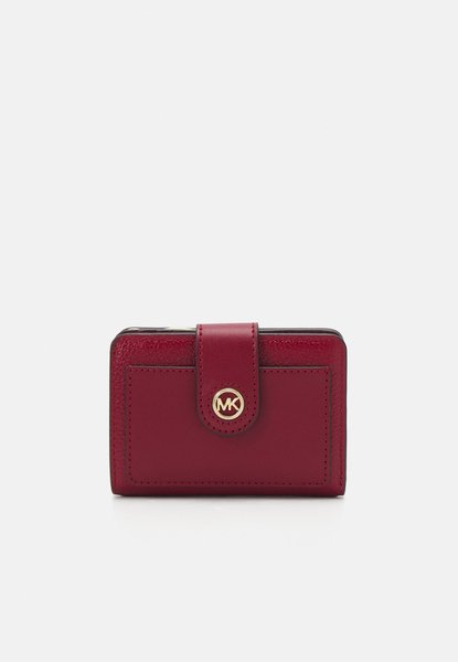 Charm Tab Compact Wallet DEEP RED MICHAEL KORS — Фото, Картинка BAG❤BAG Купить оригинал Украина, Киев, Житомир, Львов, Одесса ❤bag-bag.com.ua