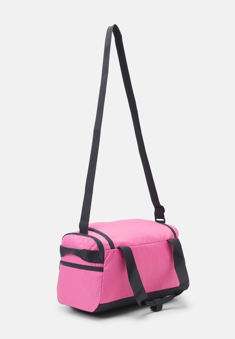 CHALLENGER DUFFEL Bag XS - Sports Bag Fast pink PUMA — Фото, Картинка BAG❤BAG Купить оригинал Украина, Киев, Житомир, Львов, Одесса ❤bag-bag.com.ua