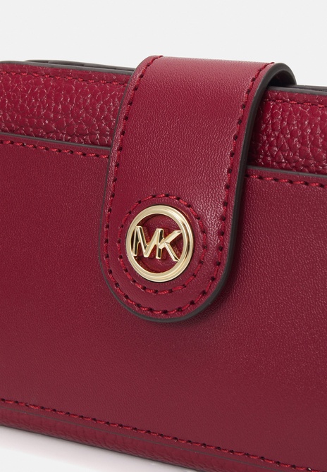 Charm Tab Compact Wallet DEEP RED MICHAEL KORS — Фото, Картинка BAG❤BAG Купить оригинал Украина, Киев, Житомир, Львов, Одесса ❤bag-bag.com.ua