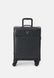 VEZZOLA CABIN UNISEX - Wheeled suitcase COAL GUESS — 1/5 Фото, Картинка BAG❤BAG Купить оригинал Украина, Киев, Житомир, Львов, Одесса ❤bag-bag.com.ua