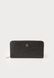 TOMMY HILFIGER Icon Mono Embo Wallet Black BLACK AW0AW17955 &mdash; фото 1 з 4